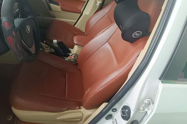Used Toyota Corolla 2014 1.6L CVT GL Left Front Seat