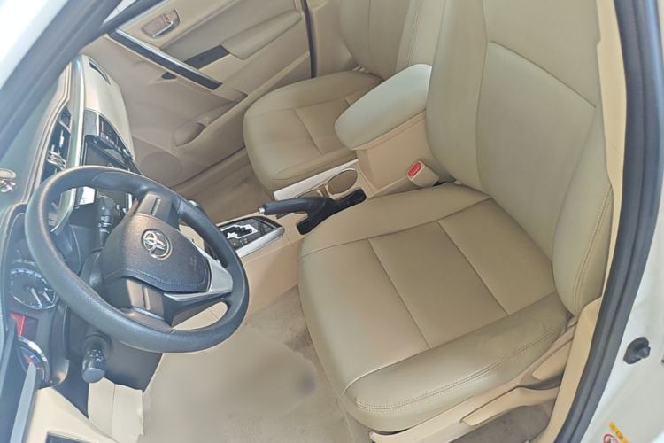 Used Toyota Corolla 2014 1.6L CVT GL-i Left Front Seat