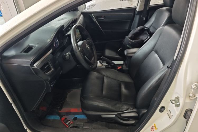 Used Toyota Corolla 2014 1.6L CVT GL-i Left Front Seat