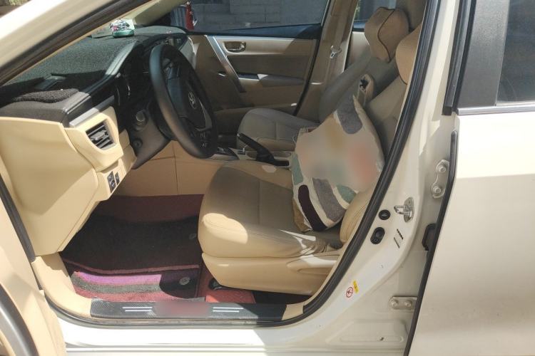 Used Toyota Corolla 2014 1.6L CVT GL Left Front Seat