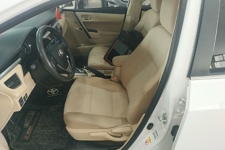 Used Toyota Corolla 2014 1.6L CVT GL-i Left Front Seat