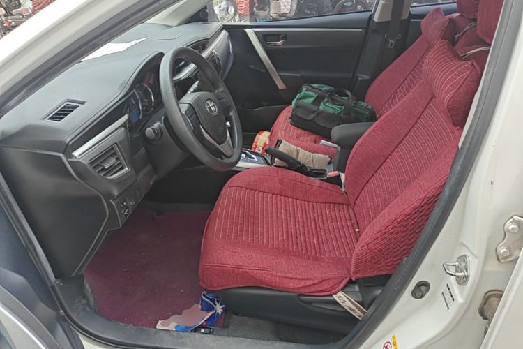 Used Toyota Corolla 2014 1.6L CVT GL Left Front Seat