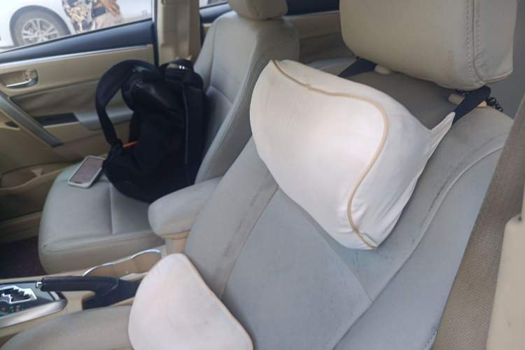 Used Toyota Corolla 2014 1.6L CVT GL Left Front Seat