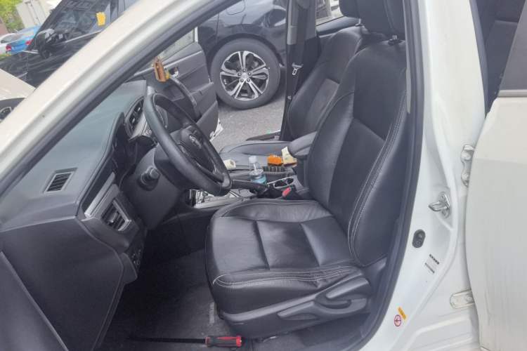 Used Toyota Corolla 2014 1.6L CVT GL-i Leather Edition Left Front Seat