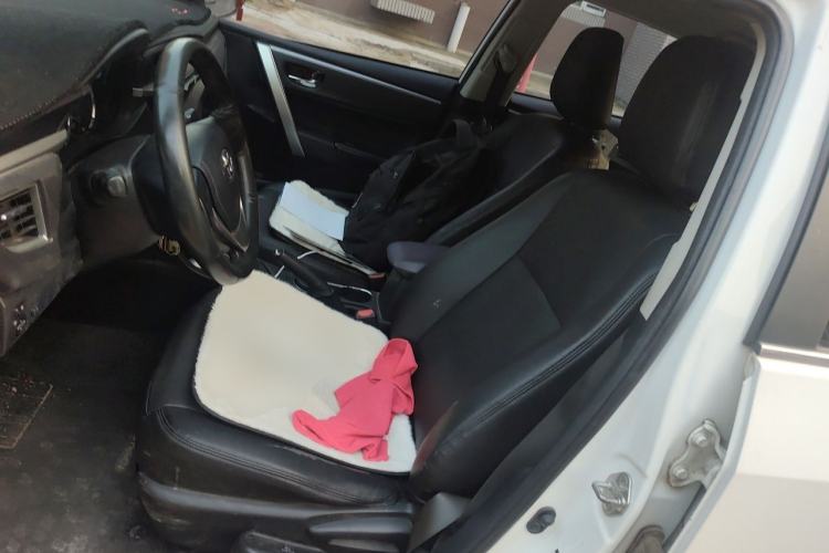 Used Toyota Corolla 2014 1.6L CVT GL Left Front Seat