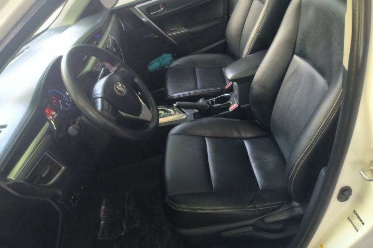 Used Toyota Corolla 2014 1.6L CVT GL-i Left Front Seat