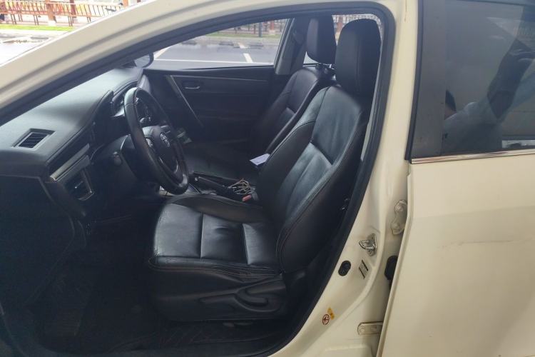 Used Toyota Corolla 2014 1.6L CVT GL-i Leather Edition Left Front Seat