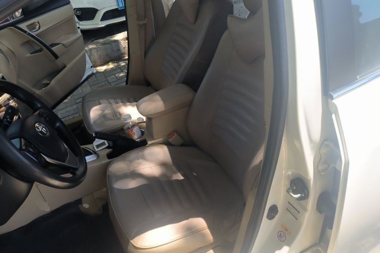 Used Toyota Corolla 2014 1.6L CVT GL-i Left Front Seat