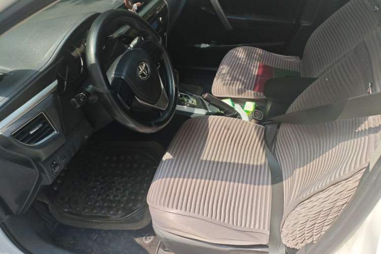 Used Toyota Corolla 2014 1.6L CVT GL Left Front Seat