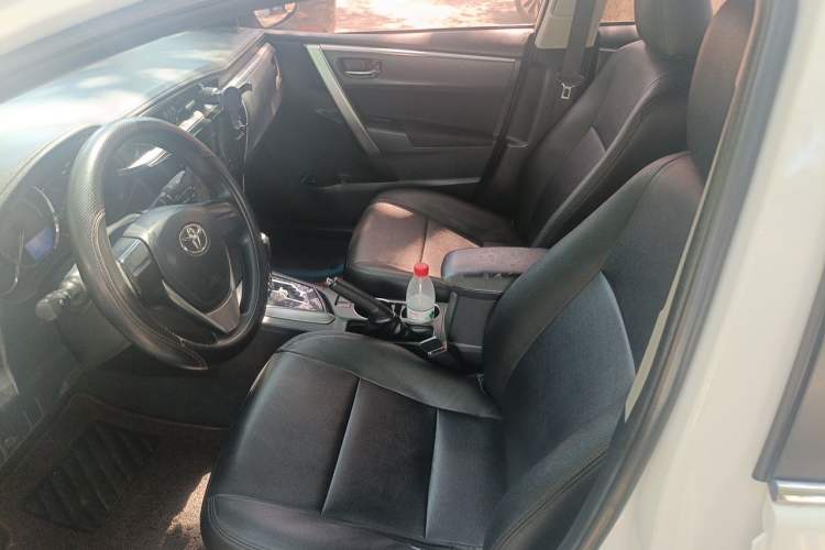 Used Toyota Corolla 2014 1.6L CVT GL Left Front Seat