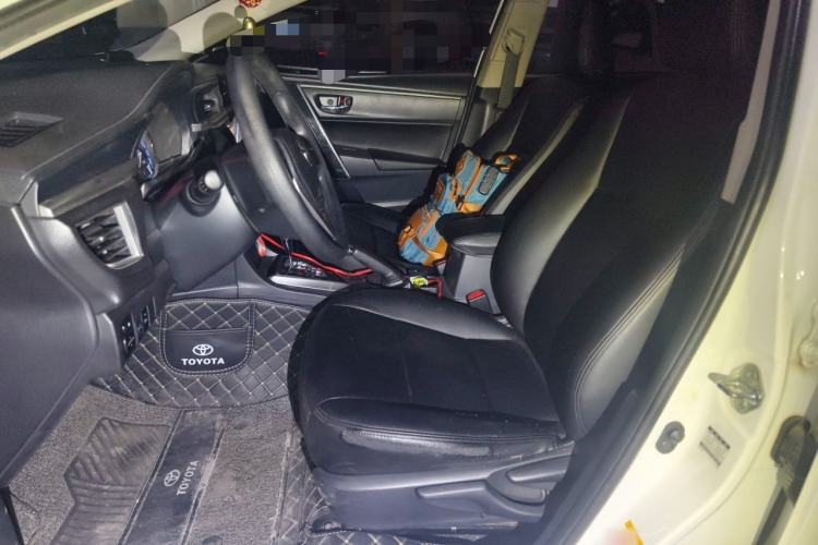 Used Toyota Corolla 2014 1.6L CVT GL-i Left Front Seat