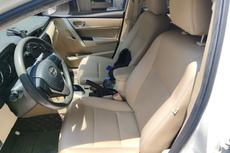 Used Toyota Corolla 2014 1.6L CVT GL Left Front Seat
