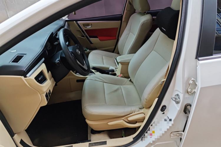 Used Toyota Corolla 2014 1.6L CVT GL-i Left Front Seat