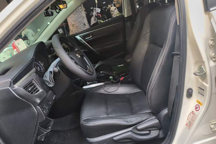 Used Toyota Corolla 2014 1.8L CVT GLX-i Left Front Seat