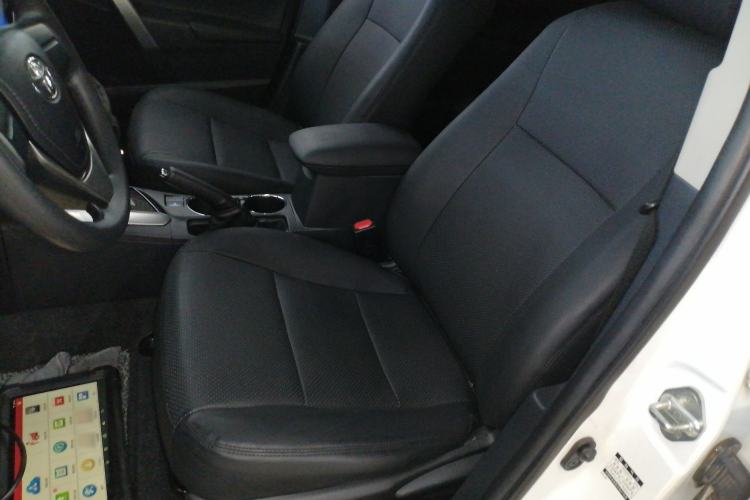 Used Toyota Corolla 2014 1.6L CVT GL Left Front Seat