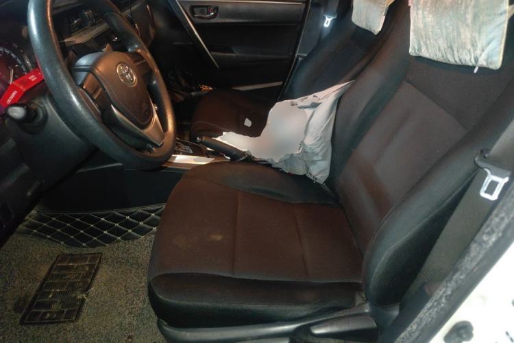 Used Toyota Corolla 2014 1.6L CVT GL-i Left Front Seat