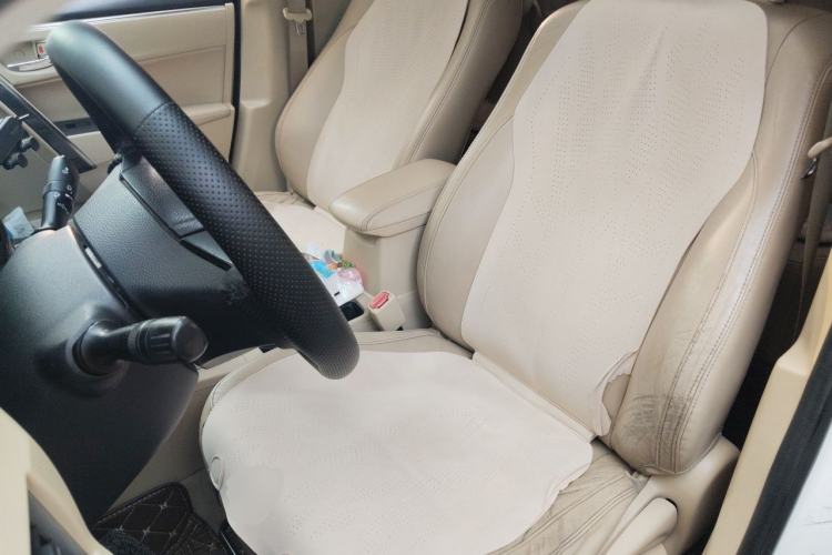 Used Toyota Corolla 2014 1.8L CVT GLX-i Left Front Seat