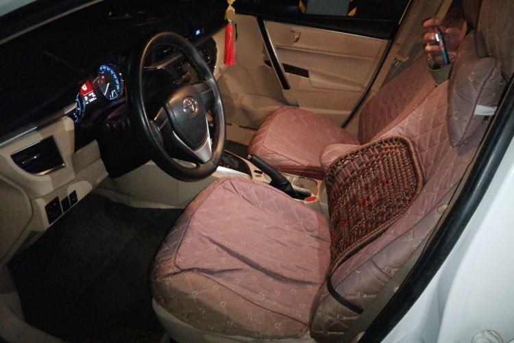 Used Toyota Corolla 2014 1.6L CVT GL-i Left Front Seat