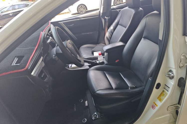 Used Toyota Corolla 2014 1.6L CVT GL Left Front Seat