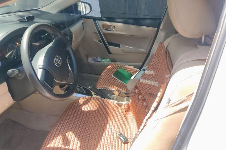 Used Toyota Corolla 2014 1.6L CVT GL-i Left Front Seat