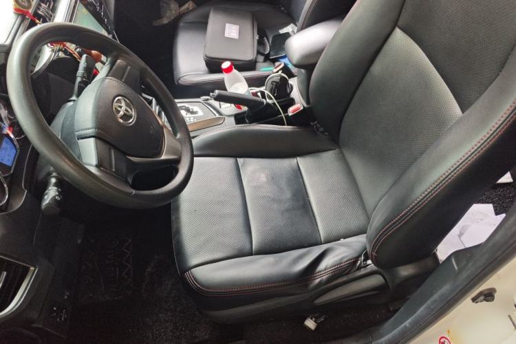 Used Toyota Corolla 2014 1.6L CVT GL Left Front Seat