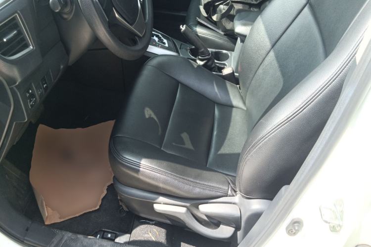 Used Toyota Corolla 2014 1.6L CVT GL-i Left Front Seat