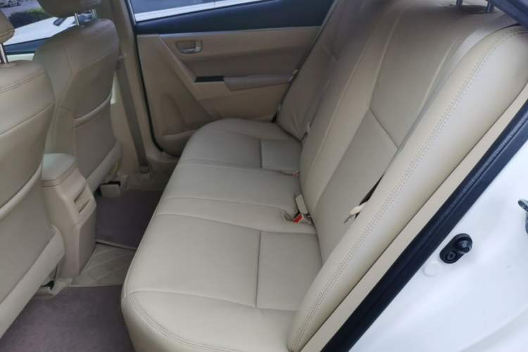 Used Toyota Corolla 2014 1.6L CVT GL Left Rear Seat