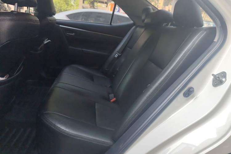 Used Toyota Corolla 2014 1.6L CVT GL-i Left Rear Seat