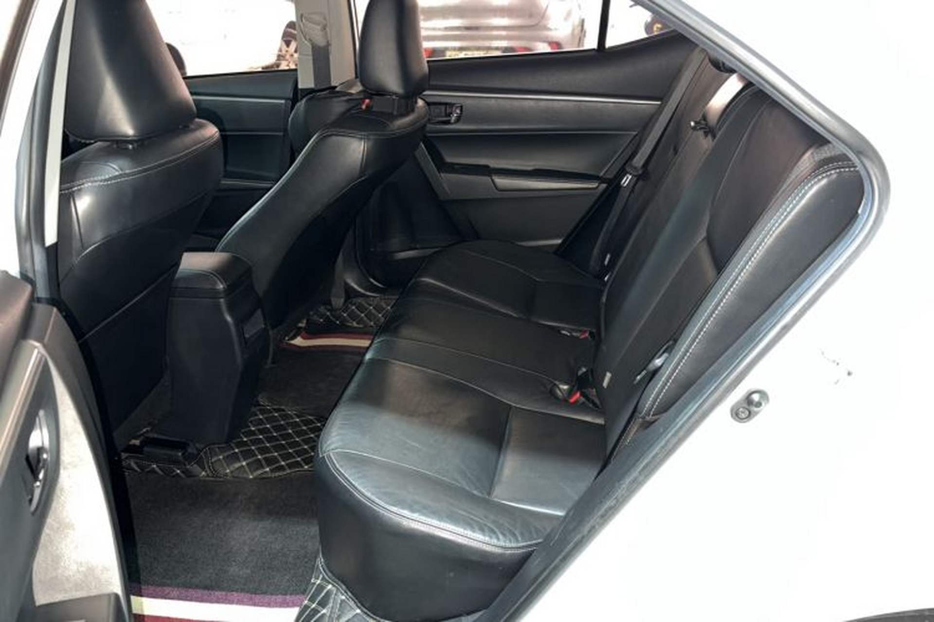 Used Toyota Corolla 2014 1.6L CVT GL-i Leather Edition Left Rear Seat