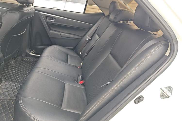 Used Toyota Corolla 2014 1.6L CVT GL Left Rear Seat