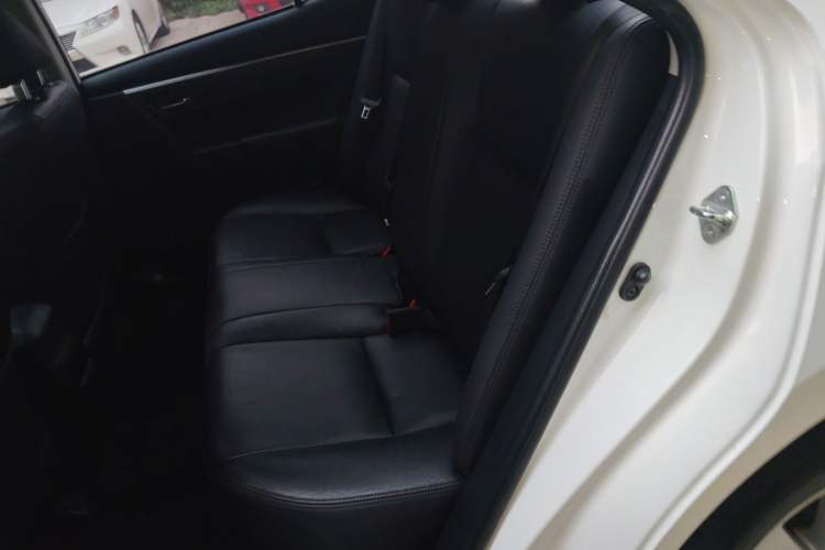 Used Toyota Corolla 2014 1.6L CVT GL-i Left Rear Seat