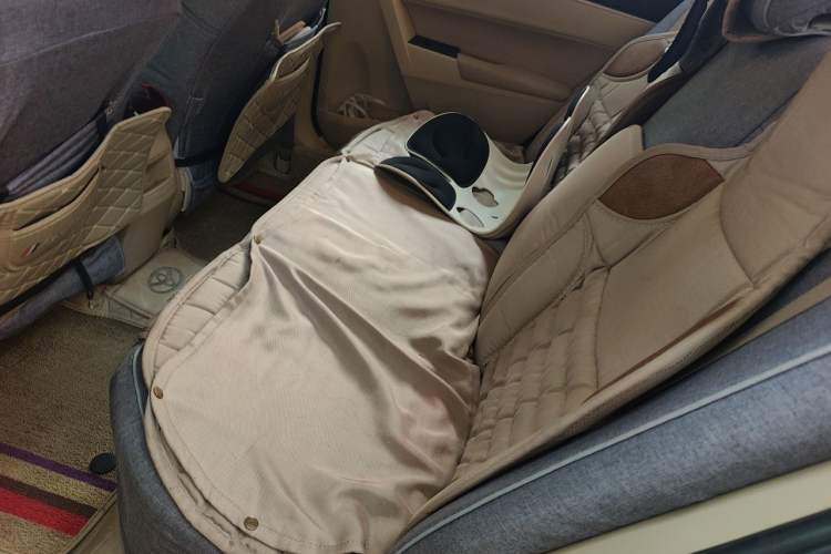 Used Toyota Corolla 2014 1.6L CVT GL Left Rear Seat