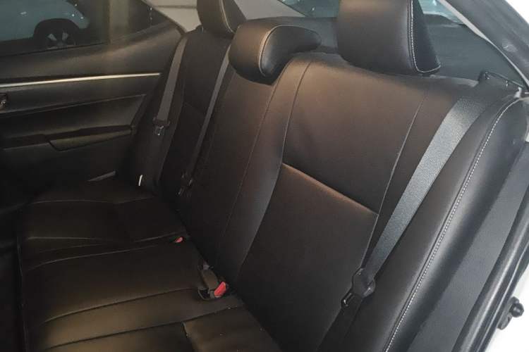 Used Toyota Corolla 2014 1.6L CVT GL Left Rear Seat