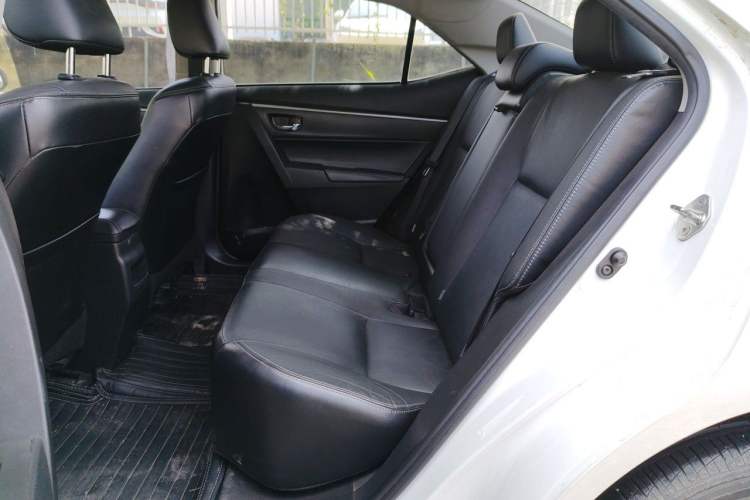Used Toyota Corolla 2014 1.6L CVT GL-i Leather Edition Left Rear Seat