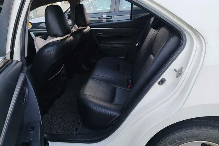 Used Toyota Corolla 2014 1.6L CVT GL Left Rear Seat