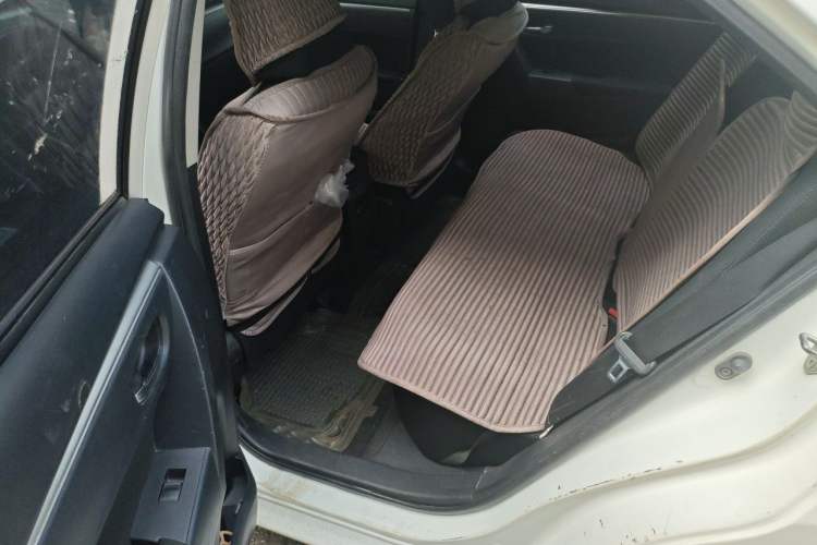 Used Toyota Corolla 2014 1.6L CVT GL Left Rear Seat