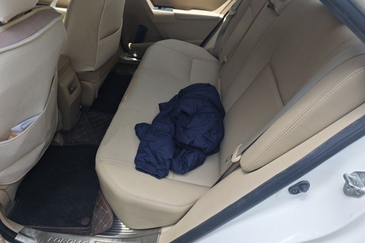 Used Toyota Corolla 2014 1.6L CVT GL-i Leather Edition Left Rear Seat