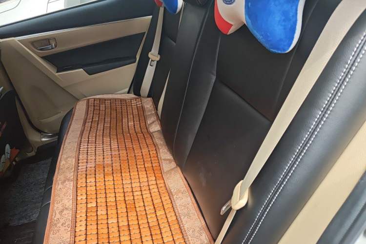Used Toyota Corolla 2014 1.6L CVT GL Left Rear Seat