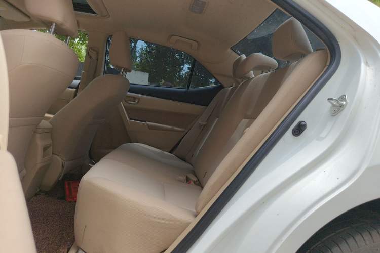Used Toyota Corolla 2014 1.6L CVT GL-i Left Rear Seat