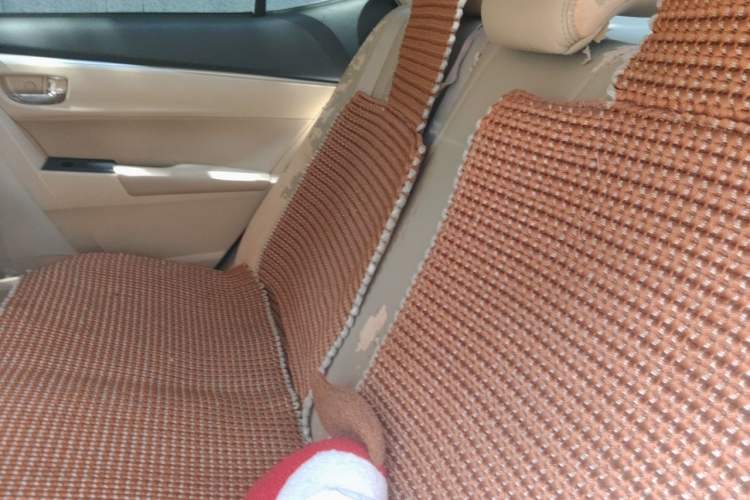 Used Toyota Corolla 2014 1.6L CVT GL-i Left Rear Seat
