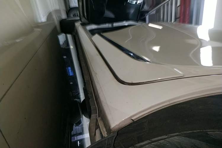 Used Toyota Corolla 2014 1.6L CVT GL-i Left Side Sill