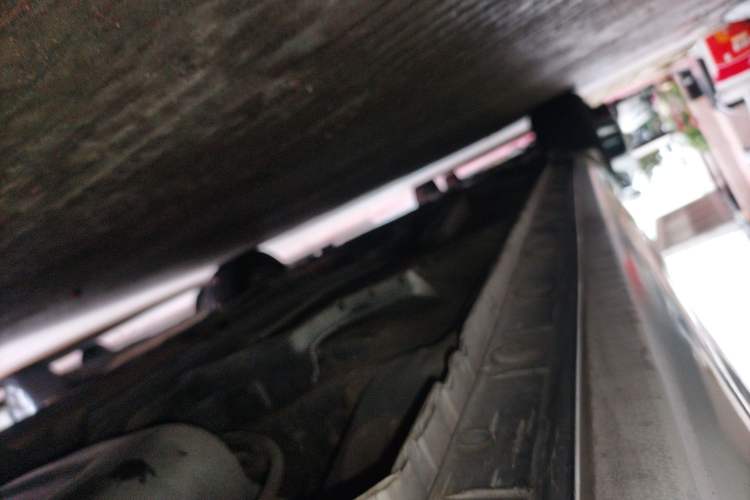 Used Toyota Corolla 2014 1.6L CVT GL Left Side Sill
