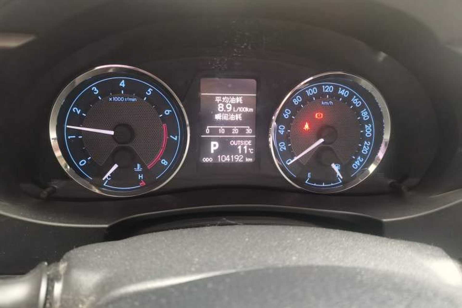 Used Toyota Corolla 2014 1.6L CVT GL-i Odometer Close Up