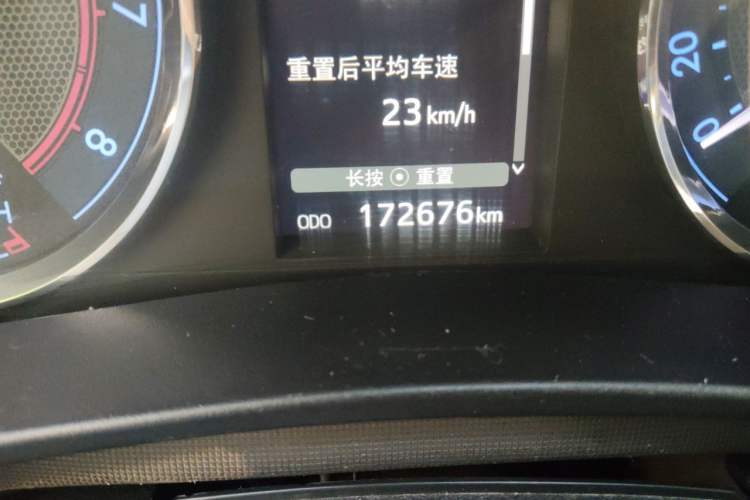 Used Toyota Corolla 2014 1.8L CVT GLX-i Odometer Close Up