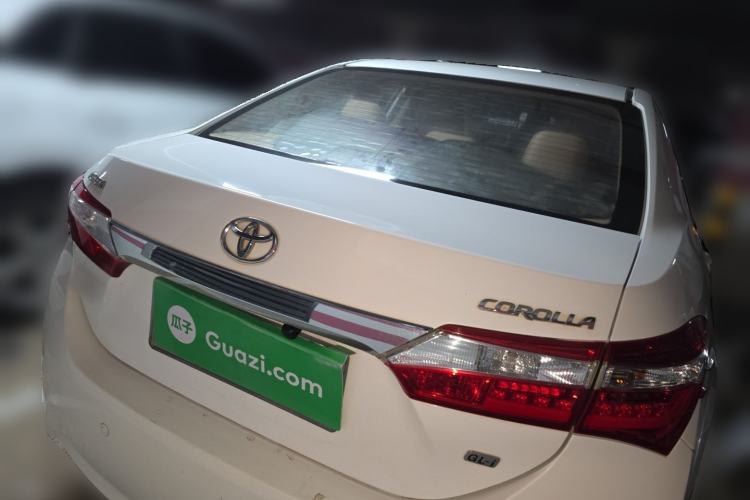 Used Toyota Corolla 2014 1.6L Manual GL-i Leather Edition Rear