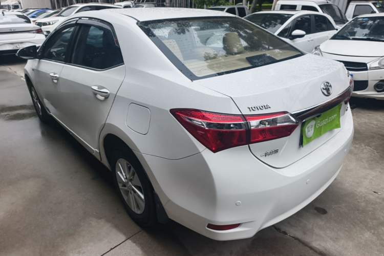 Used Toyota Corolla 2014 1.6L CVT GL-i Rear Left 45 Deg