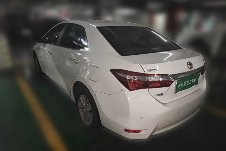 Used Toyota Corolla 2014 1.6L CVT GL Rear Left 45 Deg
