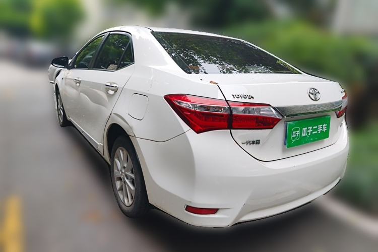 Used Toyota Corolla 2014 1.6L CVT GLX-i Rear Left 45 Deg