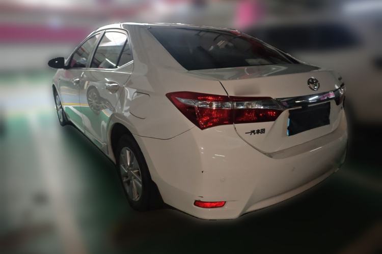 Used Toyota Corolla 2014 1.6L CVT GL-i Rear Left 45 Deg