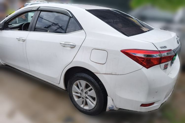 Used Toyota Corolla 2014 1.6L CVT GL Rear Left 45 Deg